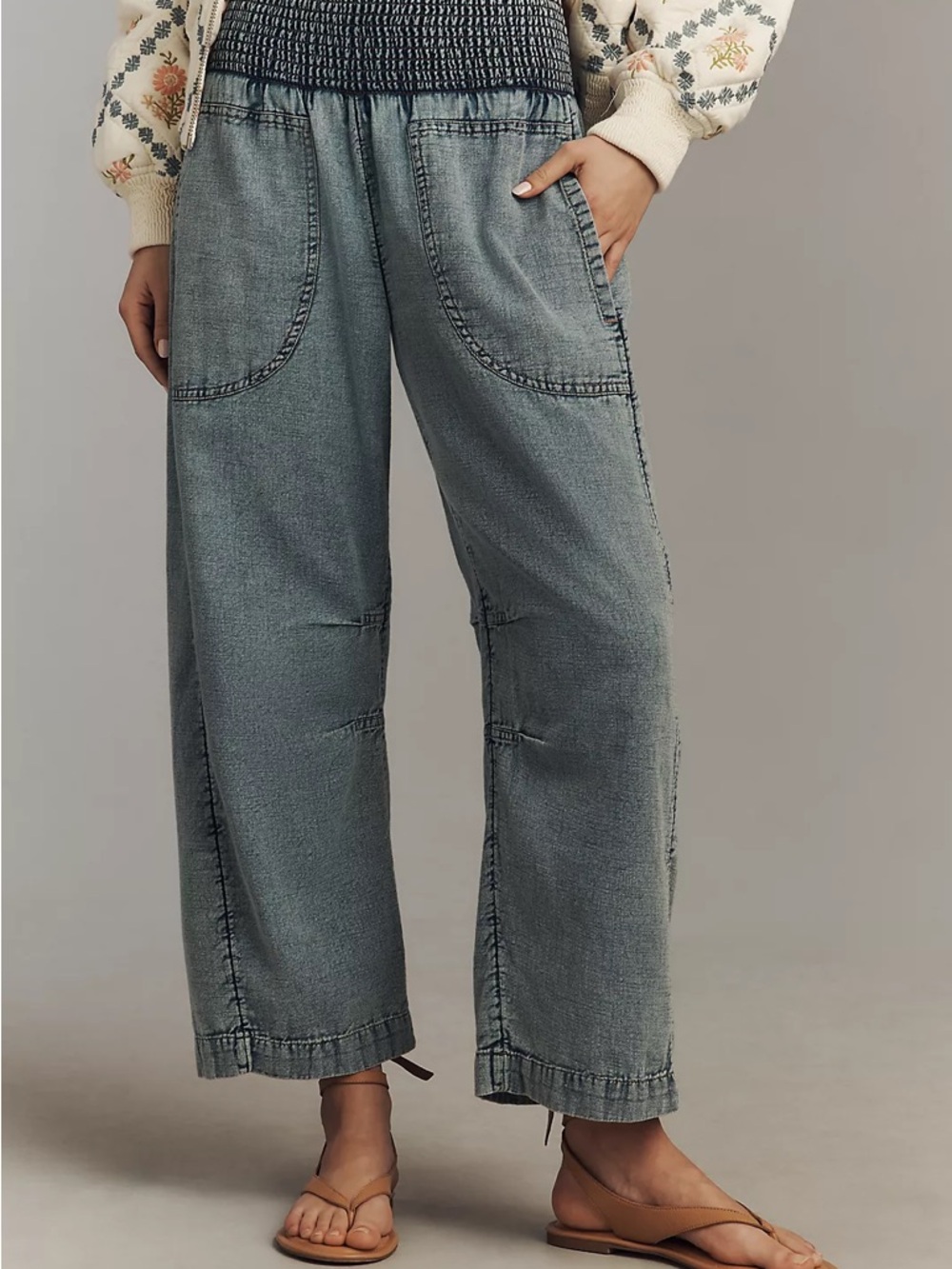 Pilcro Reese 100% Cotton Barrel Leg Pull On Pants / L / Ocean Blue Wash / EUC 💙
